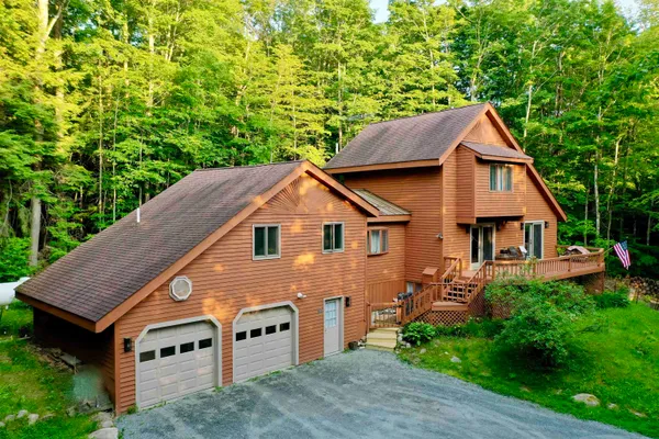 $630,000 | 64 High Pond Road, Grantham, NH 03753