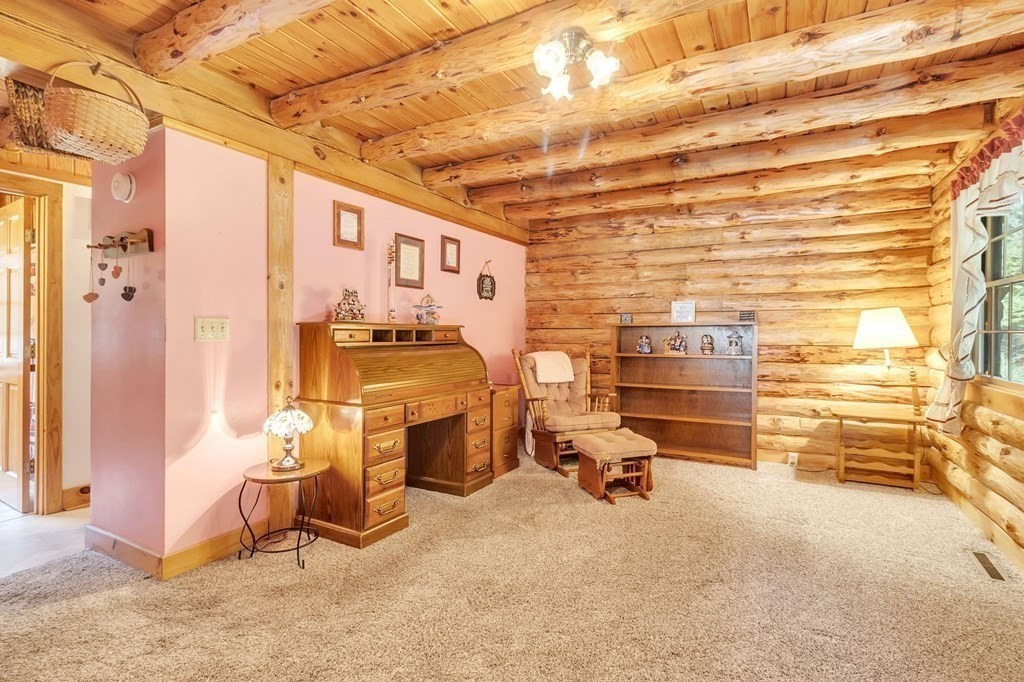 160 Laurel Hill Road Westhampton, MA 01027 - Photo 30 of 42 a room with furniture