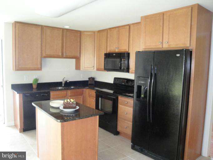 8726 Indian Springs Road Frederick, MD 21702 - Photo 2 of 13 Kitchen