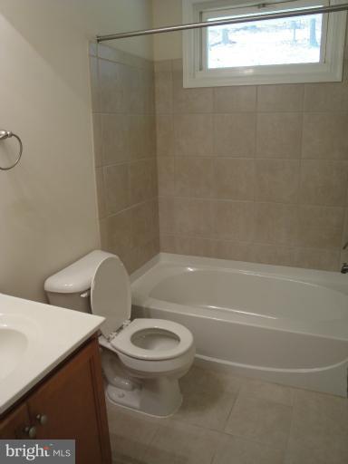 8726 Indian Springs Road Frederick, MD 21702 - Photo 3 of 13 Bath