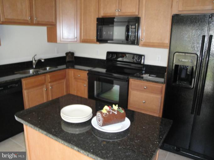 8726 Indian Springs Road Frederick, MD 21702 - Photo 5 of 13 Kitchen