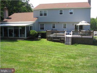 122 Ravenhill Road Phoenixville, PA 19460 - Photo 5 of 6 Gallery Image 5