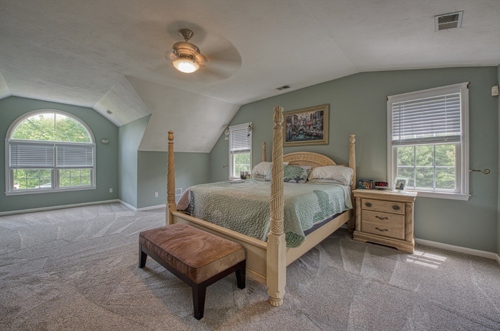 6 Mohawk Road Raynham, MA 02767 - Photo 15 of 41