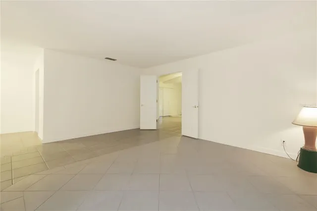 $329,000 | 937 Chickadee Drive, Port Orange, FL 32127