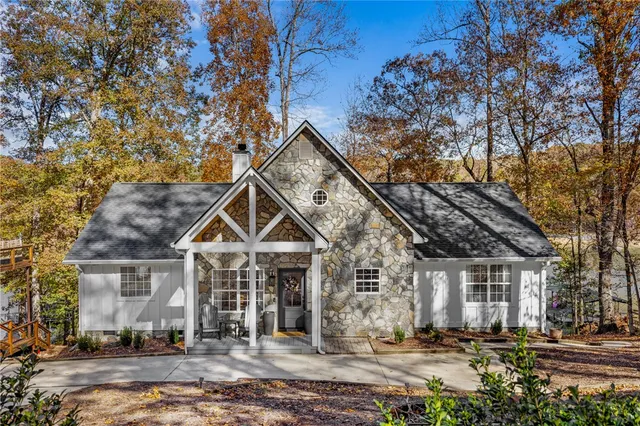 $899,900 | 106 Indian Hills Drive, Westminster, SC 29693