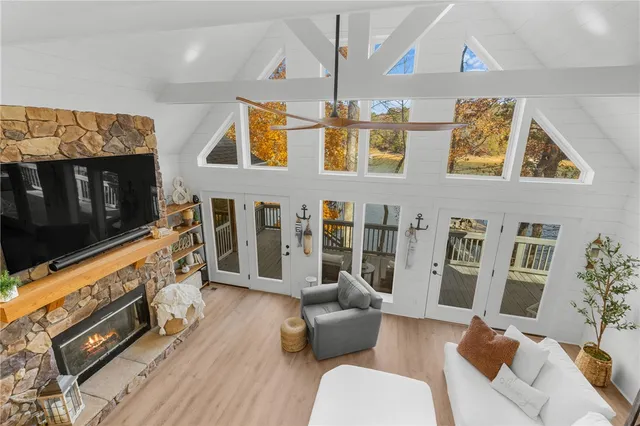 $899,900 | 106 Indian Hills Drive, Westminster, SC 29693