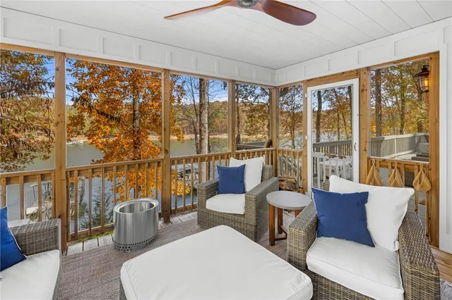 $899,900 | 106 Indian Hills Drive, Westminster, SC 29693