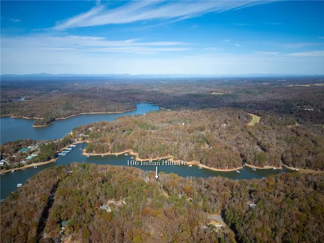 $899,900 | 106 Indian Hills Drive, Westminster, SC 29693