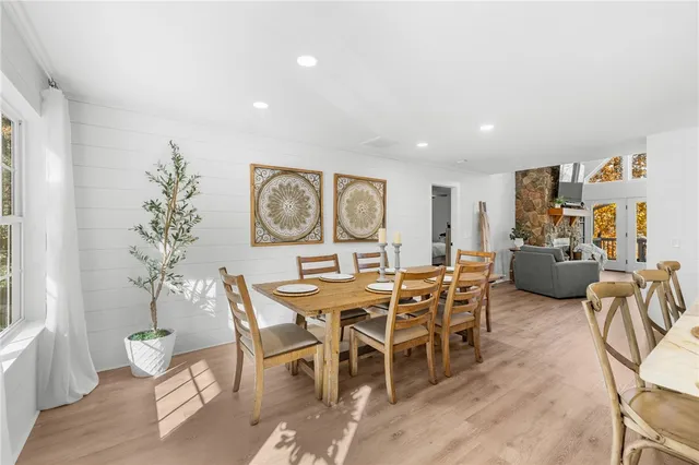 $899,900 | 106 Indian Hills Drive, Westminster, SC 29693