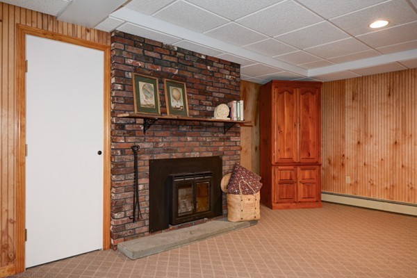 13 Paxton Road Spencer, MA 01562 - Photo 19 of 30 Gallery Image 19
