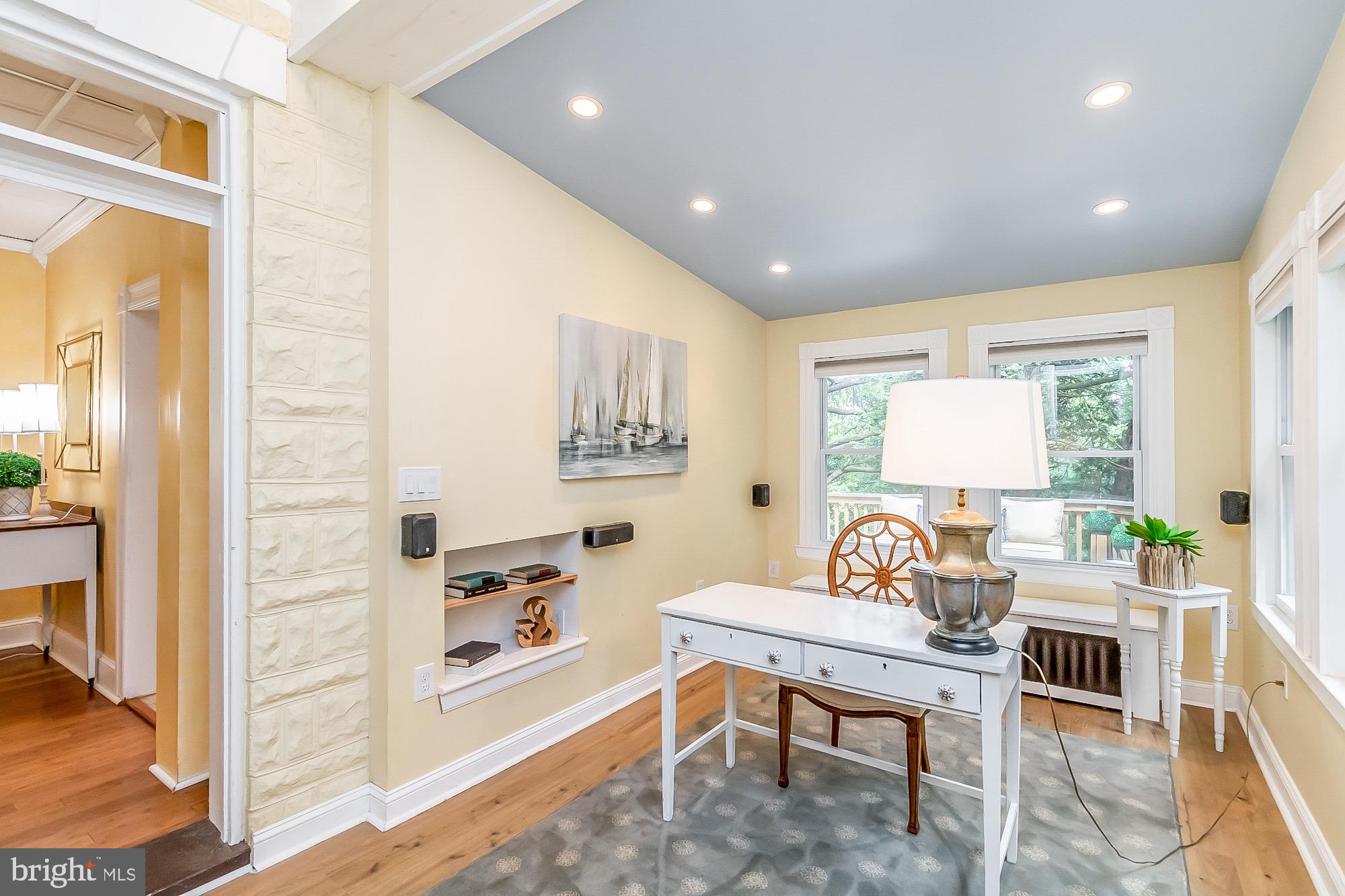 6211 Ridgeview Avenue Baltimore, MD 21206 - Photo 21 of 88 VAULTED CEILING TRANSOM, BUILT IN SHELVING