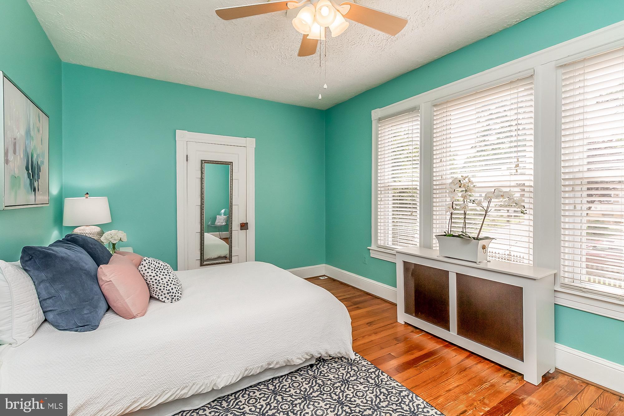 6211 Ridgeview Avenue Baltimore, MD 21206 - Photo 39 of 88 ROOM FITS QUEEN SIZE BED AND DRESSER SPACE