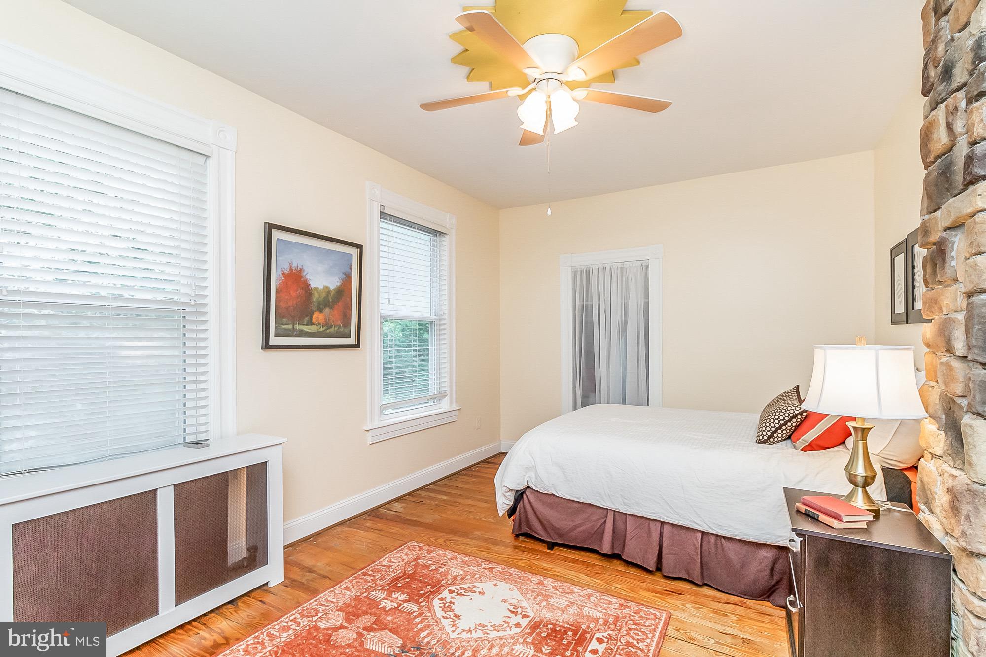 6211 Ridgeview Avenue Baltimore, MD 21206 - Photo 47 of 88 2 CLOSETS