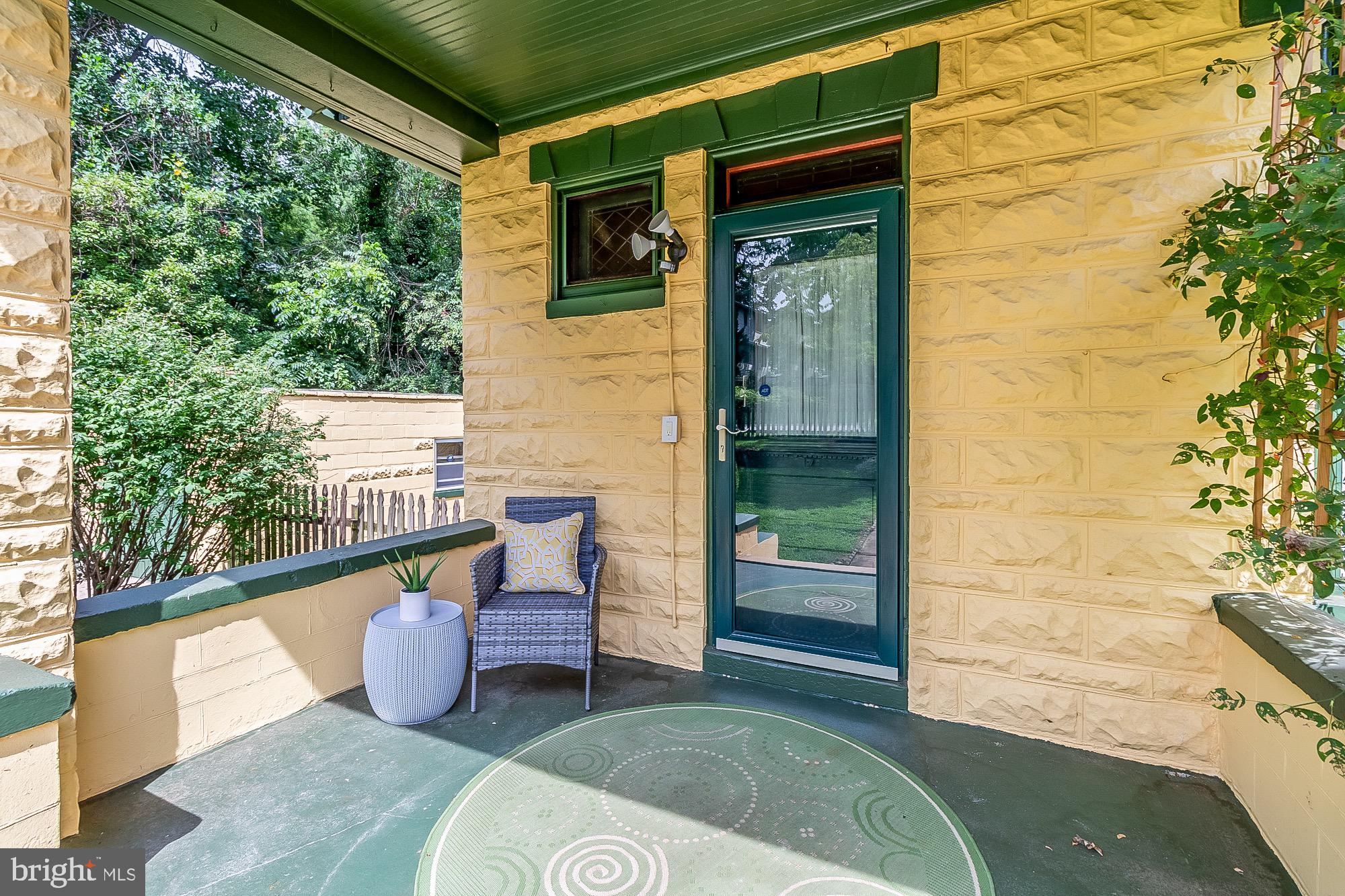 6211 Ridgeview Avenue Baltimore, MD 21206 - Photo 5 of 88 COVERED FRONT PORCH