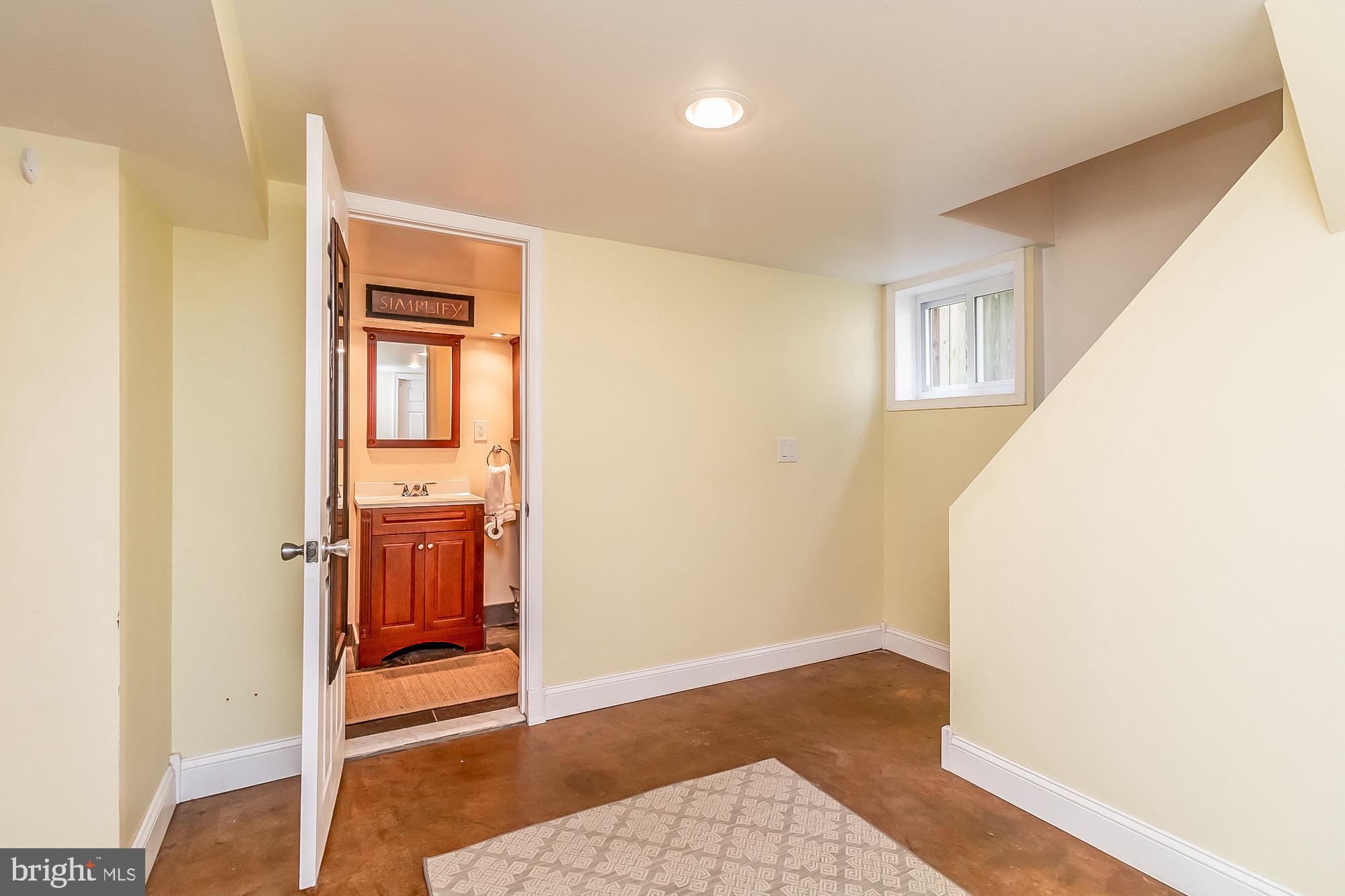 6211 Ridgeview Avenue Baltimore, MD 21206 - Photo 52 of 88