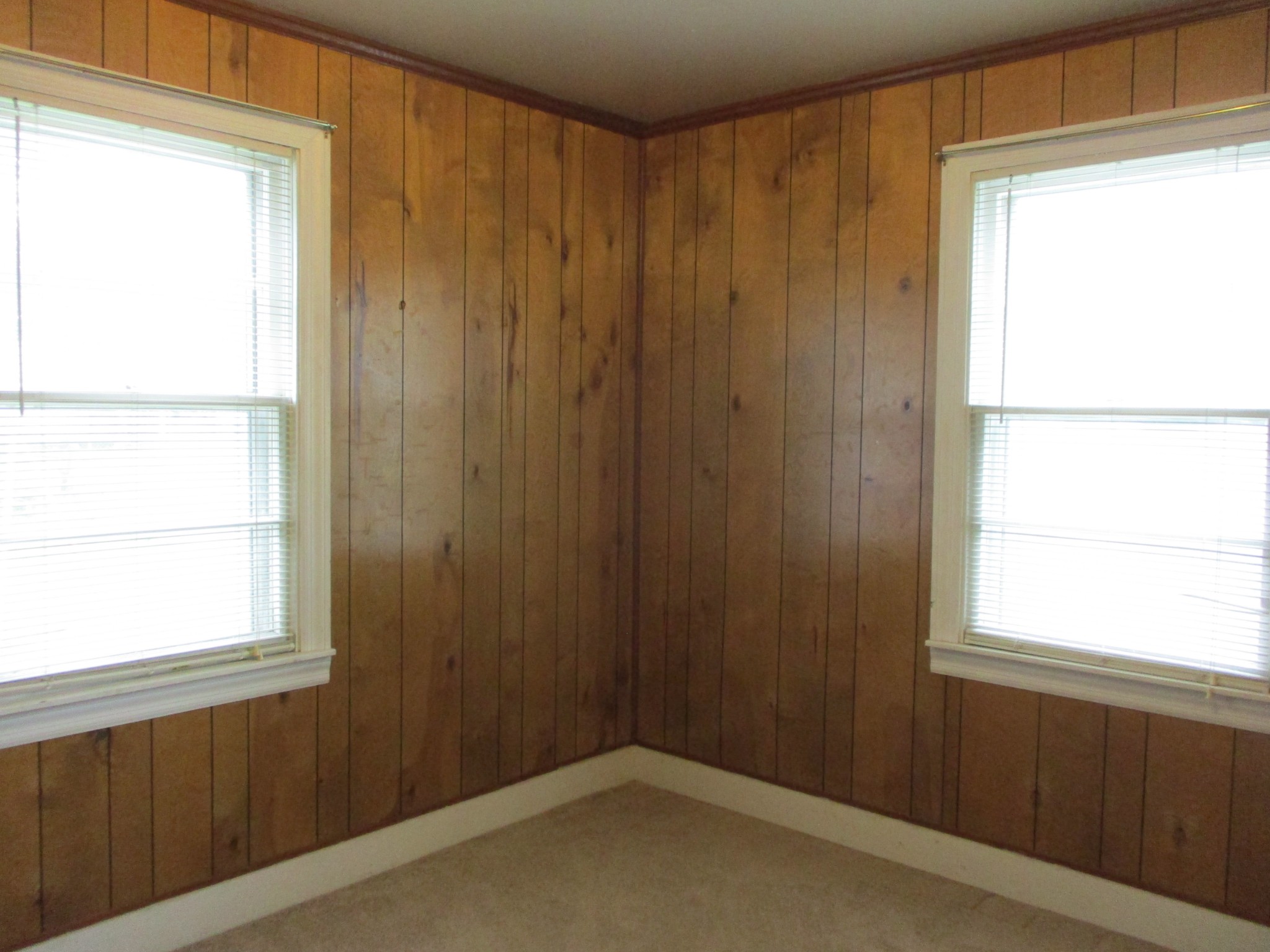 1003 Hickory Ridge Road Lebanon, TN 37087 - Photo 13 of 18 a view of an empty room with a window