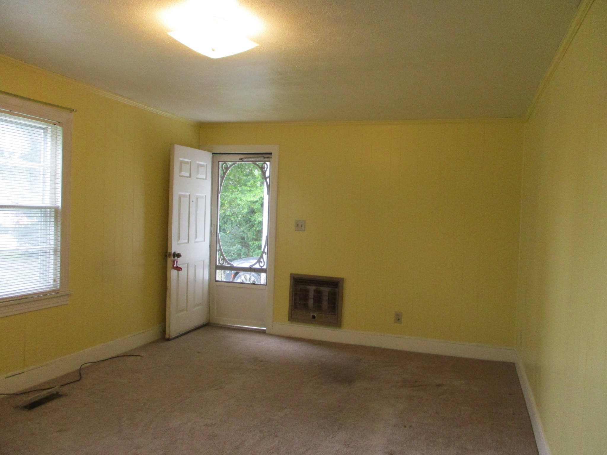 1003 Hickory Ridge Road Lebanon, TN 37087 - Photo 5 of 18 an empty room with windows