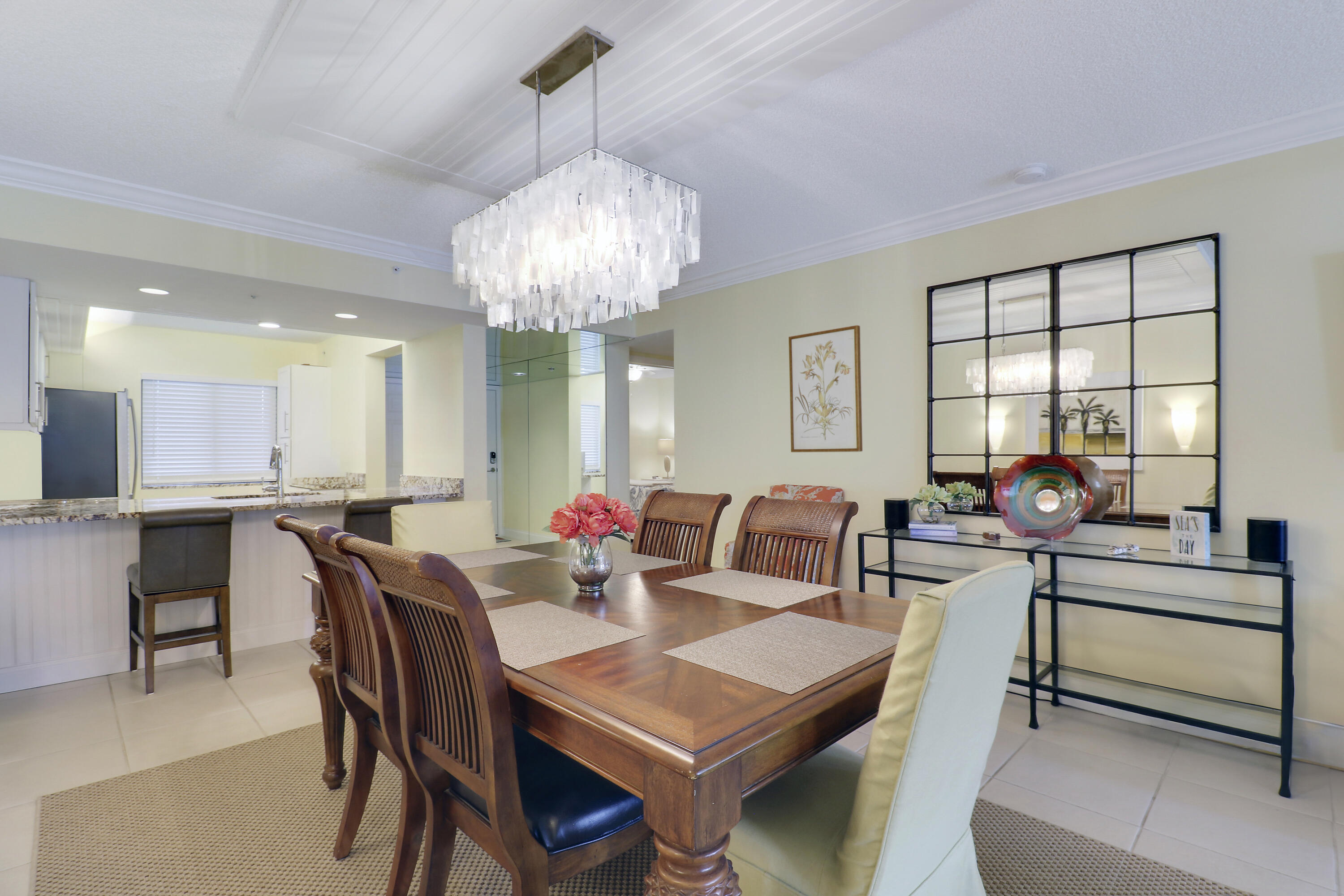 1301 Seafarer Circle, Unit 105 Jupiter, FL 33477 - Photo 15 of 37 Dining Area/Bar Top