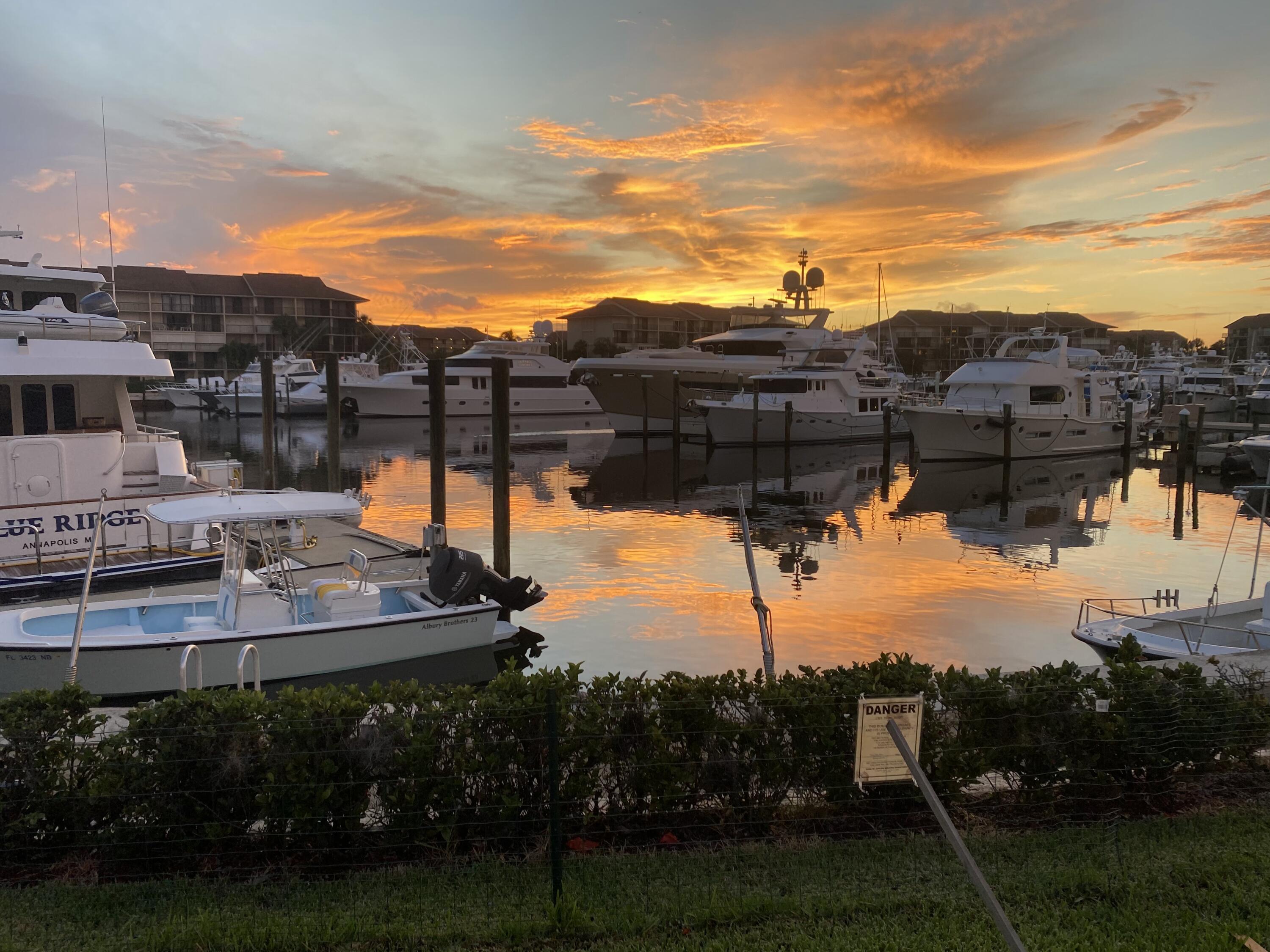 1301 Seafarer Circle, Unit 105 Jupiter, FL 33477 - Photo 2 of 37 Bluffs Marina Sunet
