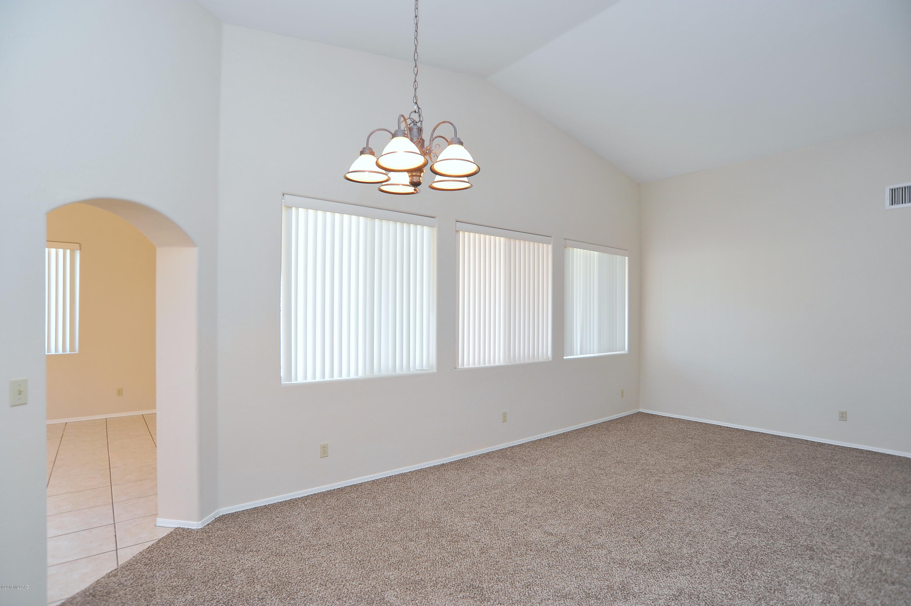 11264 North Sawtooth Road Tucson, AZ 85737 - Photo 6 of 43