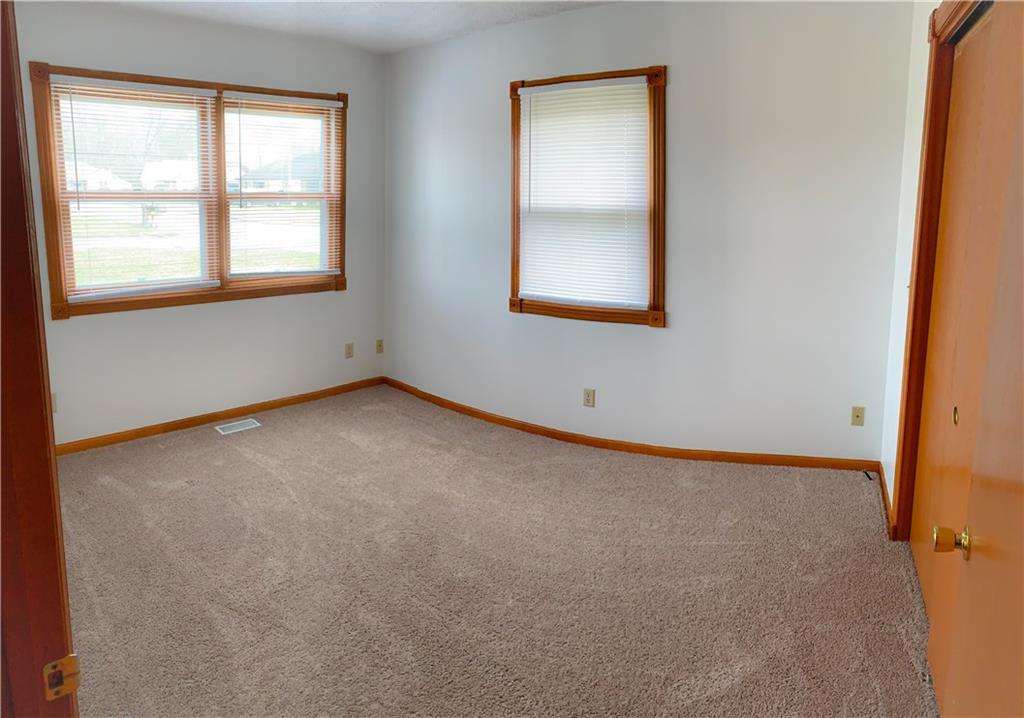 1440 R R J Boulevard Martinsville, IN 46151 - Photo 5 of 41 Gallery Image 5