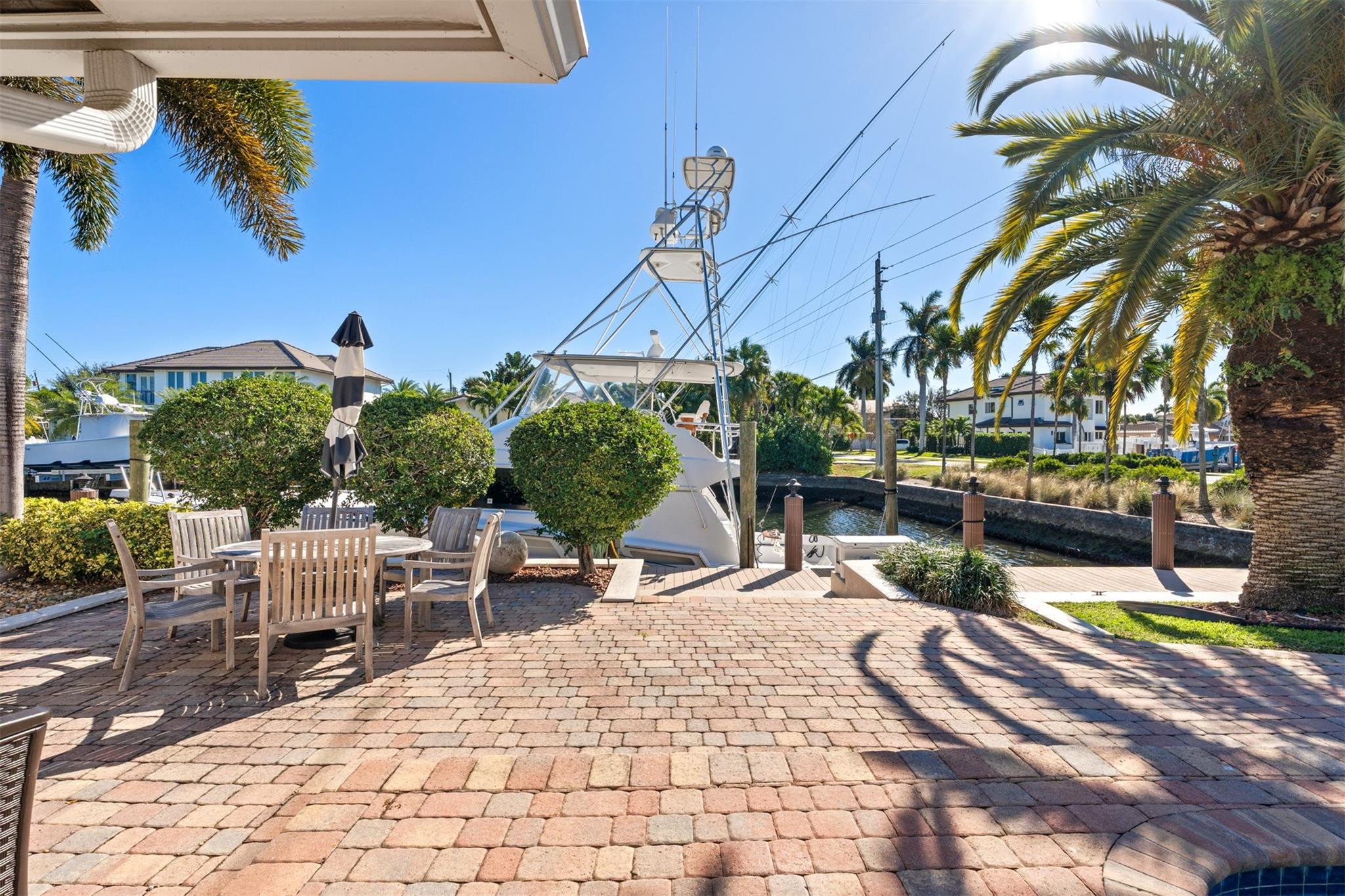 3900 Northeast 24th Avenue Lighthouse Point, FL 33064 - Photo 19 of 48 Photo 19