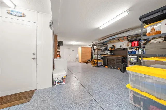 $4,800 | 109 Peterson Lane, Palm Harbor, FL 34683