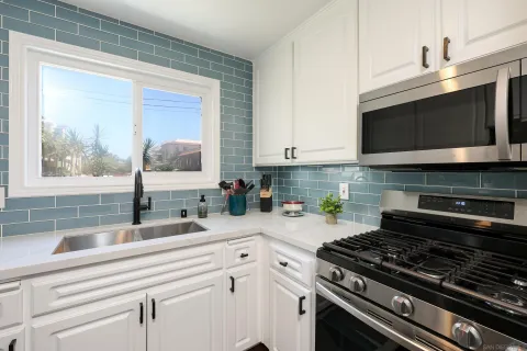 $549,000 | 2040 Robinson Avenue, Unit C, San Diego, CA 92104