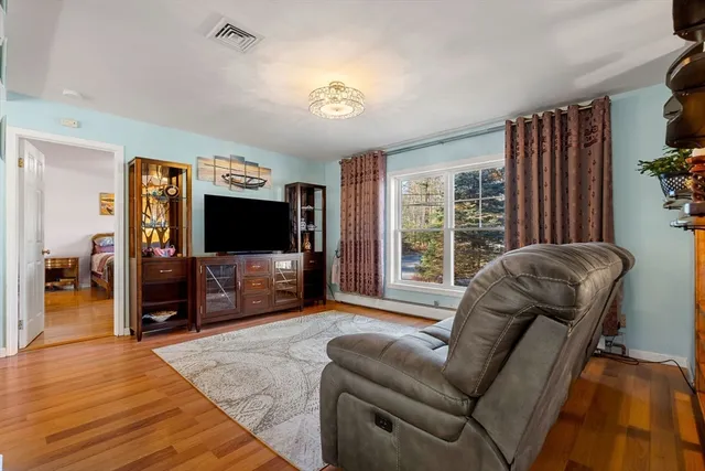 $649,900 | 298 Wren Street, Taunton, MA 02718