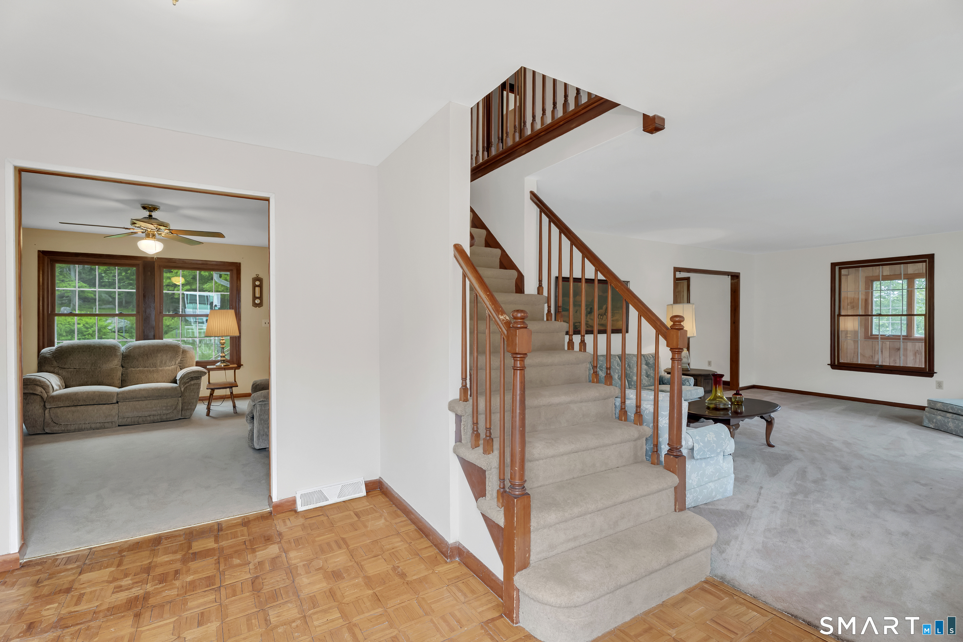 38 Roberts Road Groton, CT 06340 - Photo 5 of 40