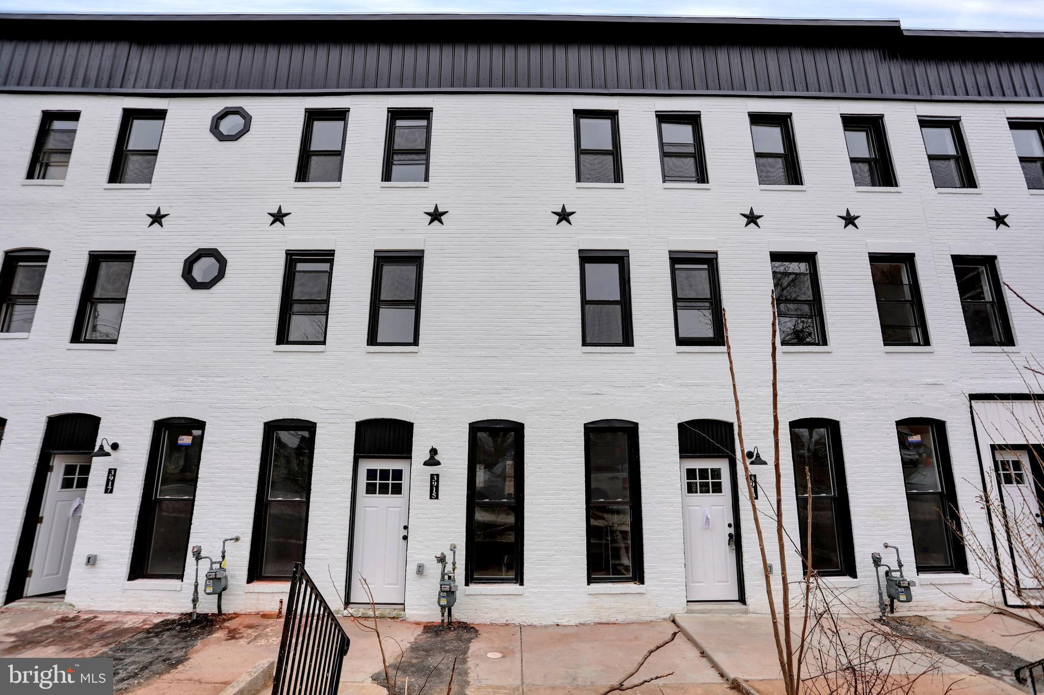 3919 Roland Avenue Baltimore, MD 21211 - Photo 6 of 28 Gallery Image 6