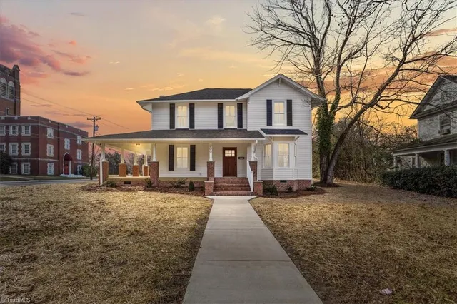 $362,000 | 200 Salem Street, Thomasville, NC 27360