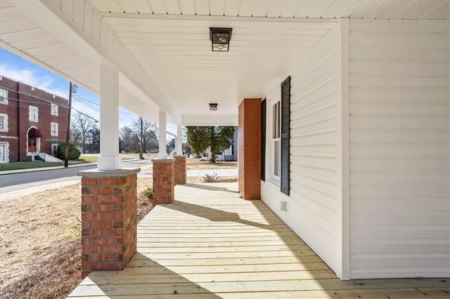$362,000 | 200 Salem Street, Thomasville, NC 27360