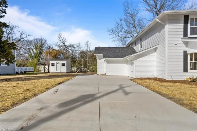 $362,000 | 200 Salem Street, Thomasville, NC 27360