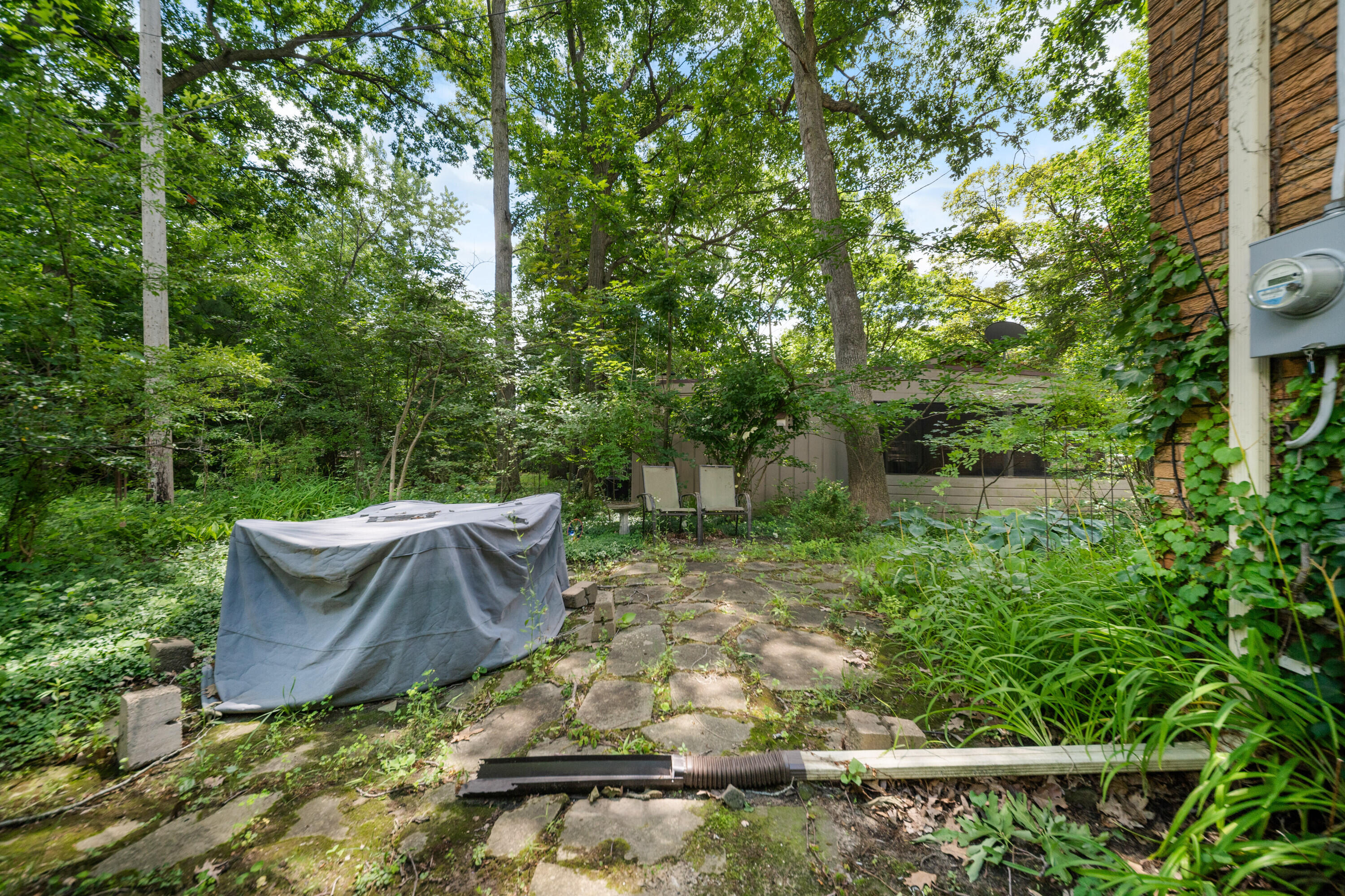2125 Needham Road Ann Arbor, MI 48104 - Photo 6 of 48 005_40