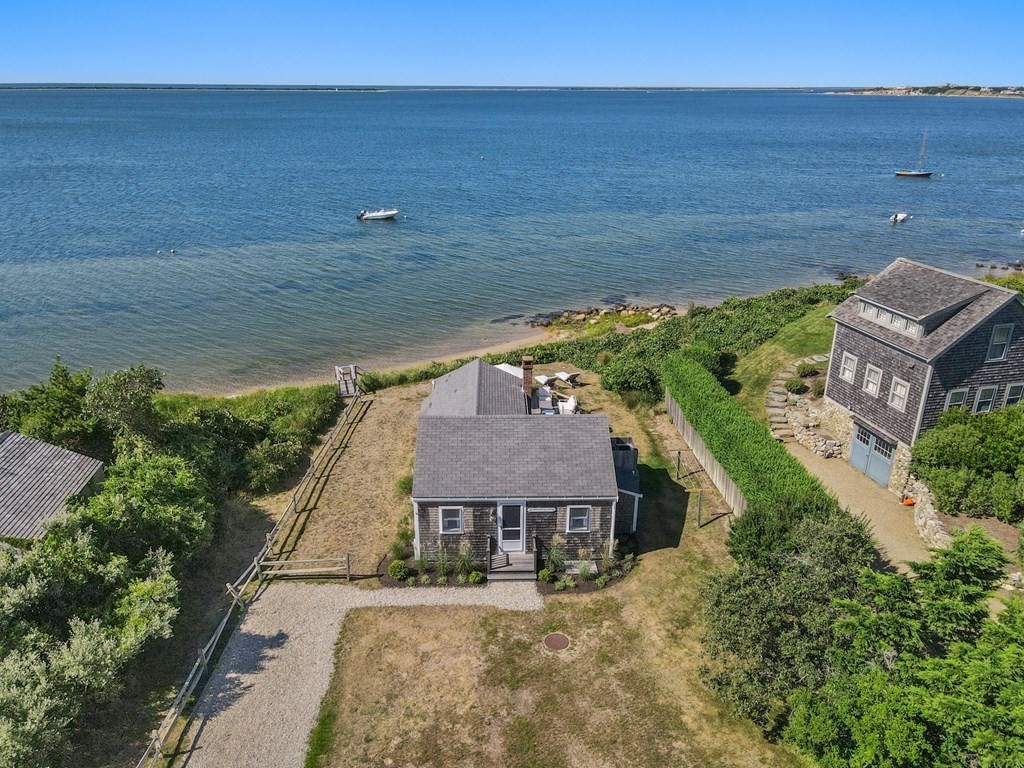37 Quaise Road Nantucket, MA 02554 - Photo 1 of 31