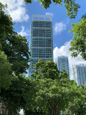 $4,300 | 55 Southeast 6th Street, Unit 2807, Miami, FL 33131