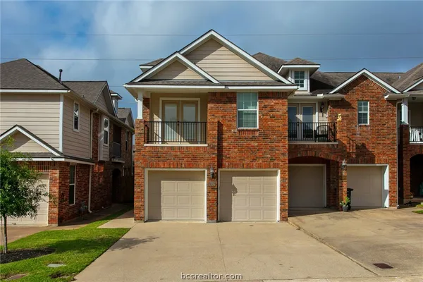 $345,000 | 4306 Spring Hill Drive, College Station, TX 77845