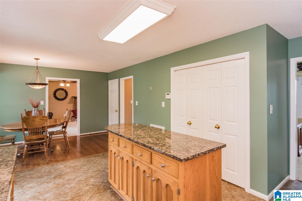 1603 Shannon Road Bessemer, AL 35022 - Photo 15 of 34