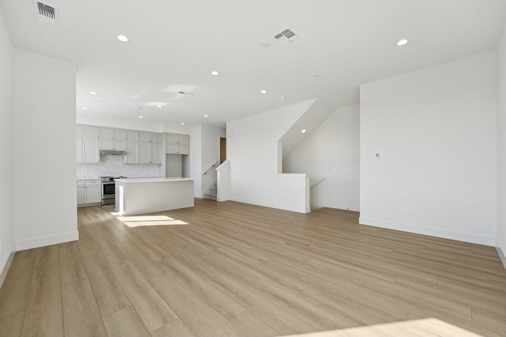 1933 Grand Street Alameda, CA 94501 - Photo 13 of 50