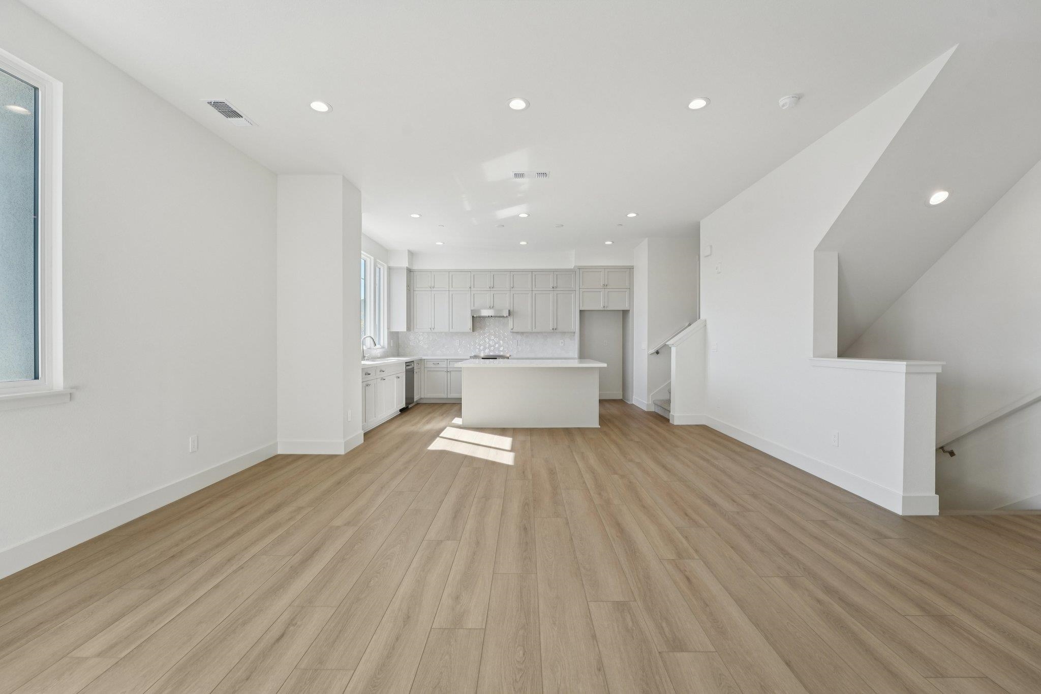 1933 Grand Street Alameda, CA 94501 - Photo 15 of 50