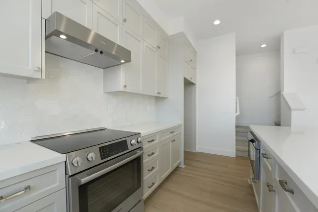 $1,174,961 | 1933 Grand Street, Alameda, CA 94501