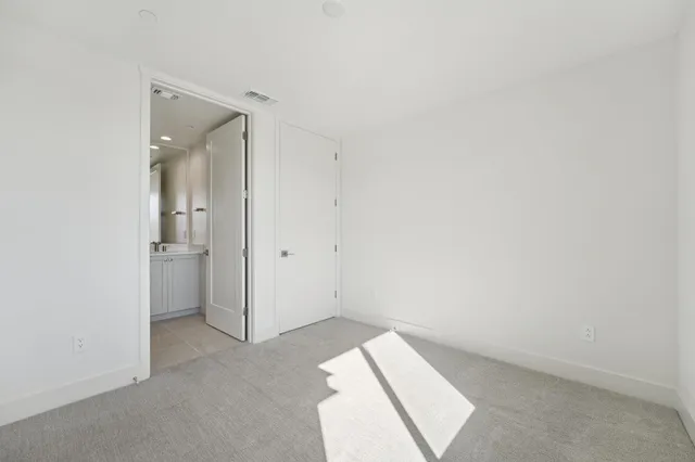 $1,174,961 | 1933 Grand Street, Alameda, CA 94501