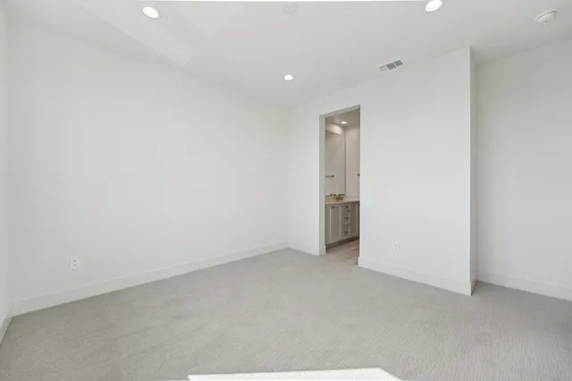 $1,174,961 | 1933 Grand Street, Alameda, CA 94501