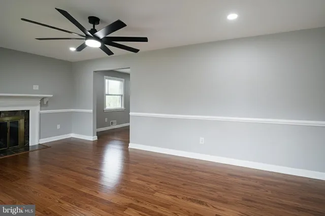 $4,000 | 10802 Blossom Lane, Silver Spring, MD 20903