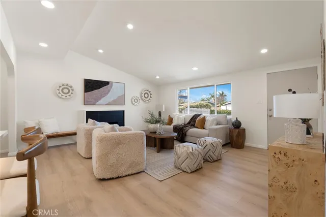 $1,150,000 | 2022 West Spruce Avenue, Orange, CA 92868