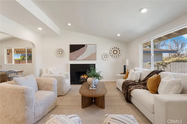 $1,150,000 | 2022 West Spruce Avenue, Orange, CA 92868