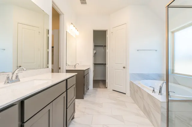 $3,500 | 28503 Damon Crk Lane, Fulshear, TX 77441