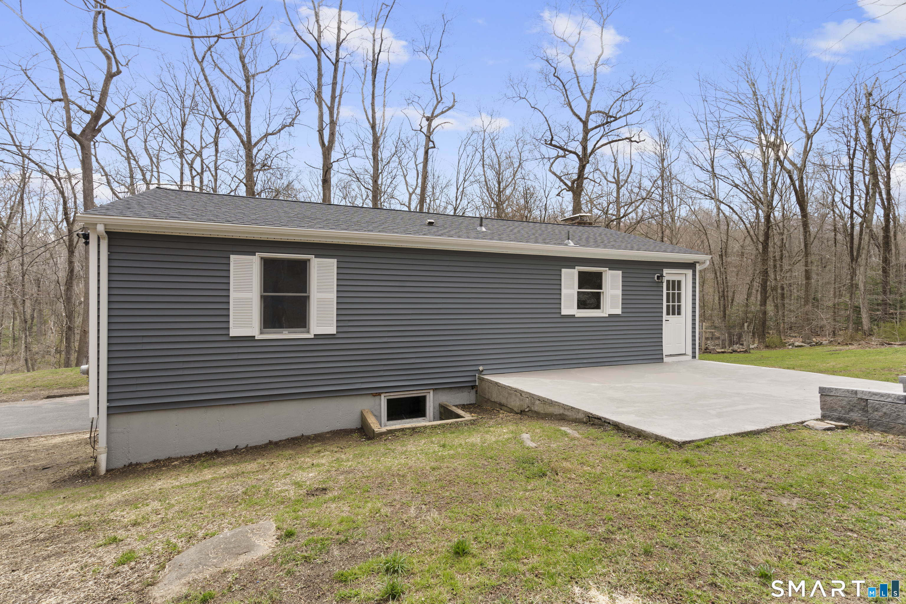 70 Dayton Road Redding, CT 06896 - Photo 30 of 37
