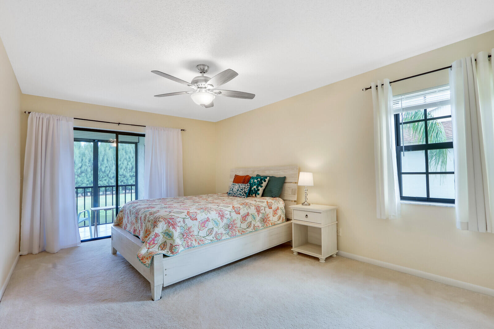 202 Pinecrest Circle, Unit F Jupiter, FL 33458 - Photo 11 of 22 14_Image_14_mls